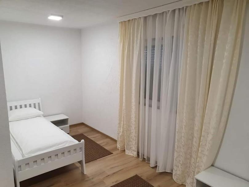 Apartment Ng Natural Garden Sarajevo