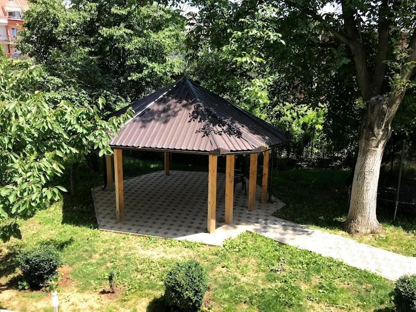 Apartment Ng Natural Garden